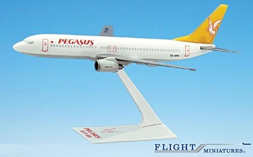Pegasus 737-800 Airplane Miniature Model Plastic Snap-Fit 1:200 Part# AAB-31020H-021